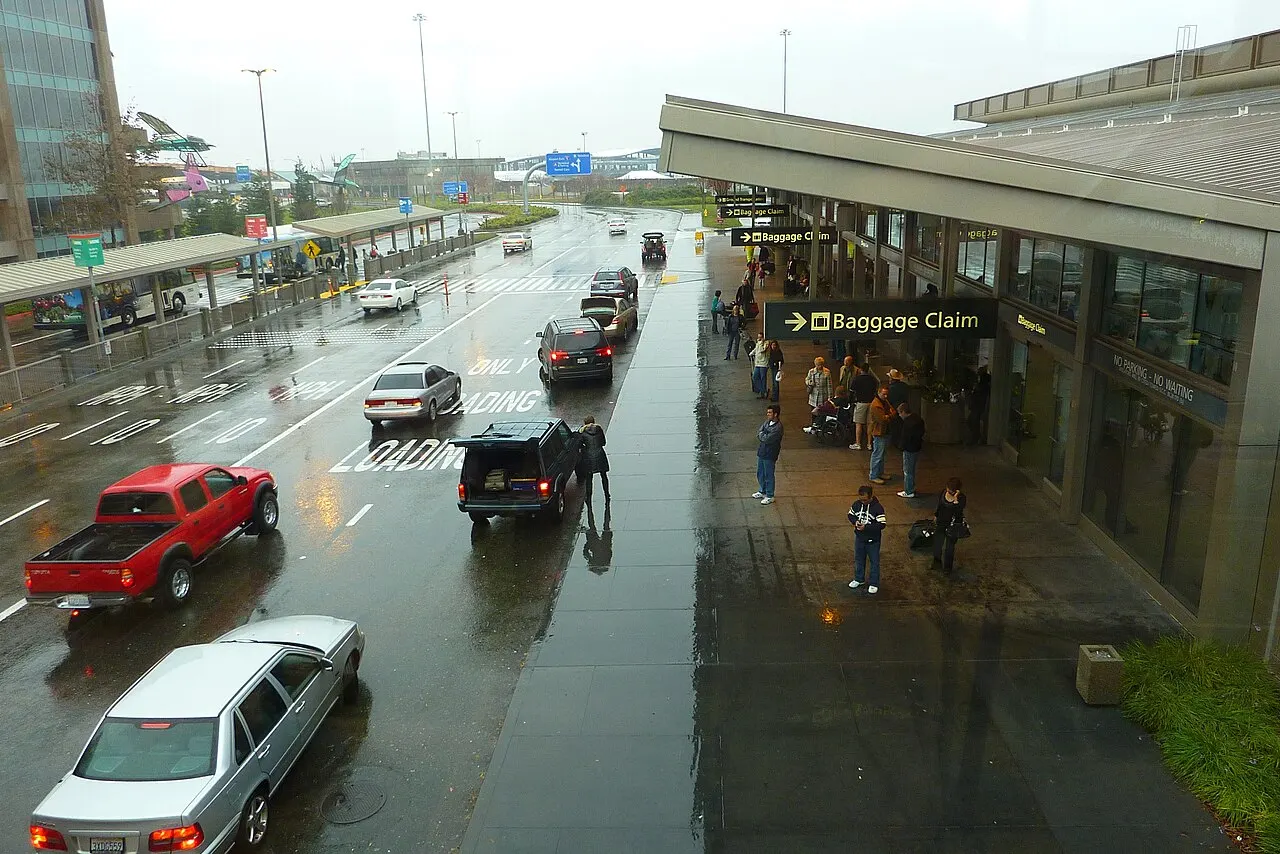 Terminal A at Sacramento International Airport on a wet day